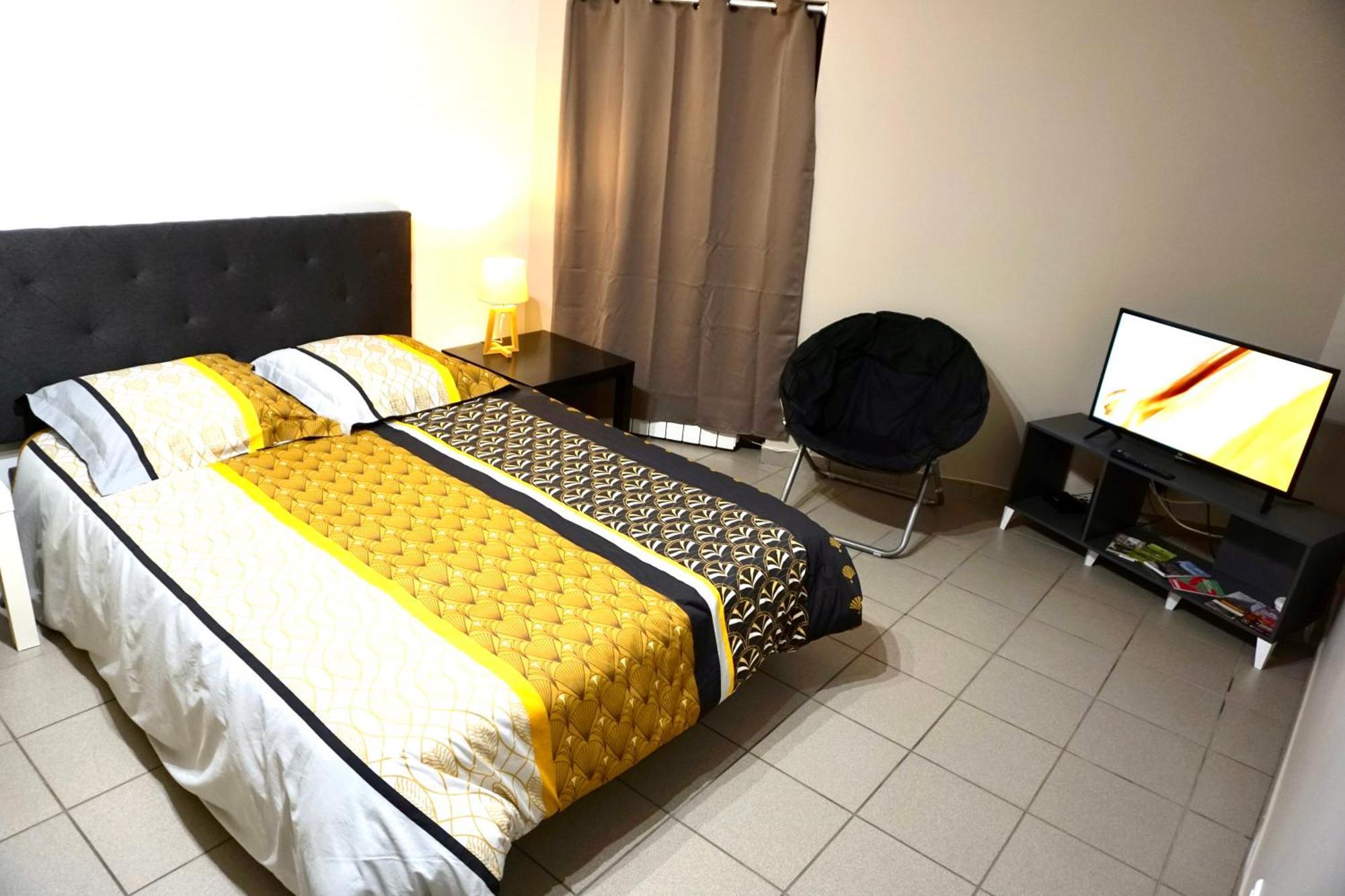 Charmant studio centre ville Le Puy-en-Velay Extérieur photo
